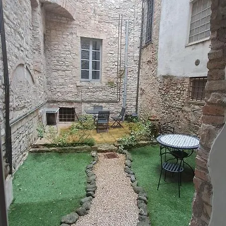 Casa Vacanze Iris Todi Exterior photo